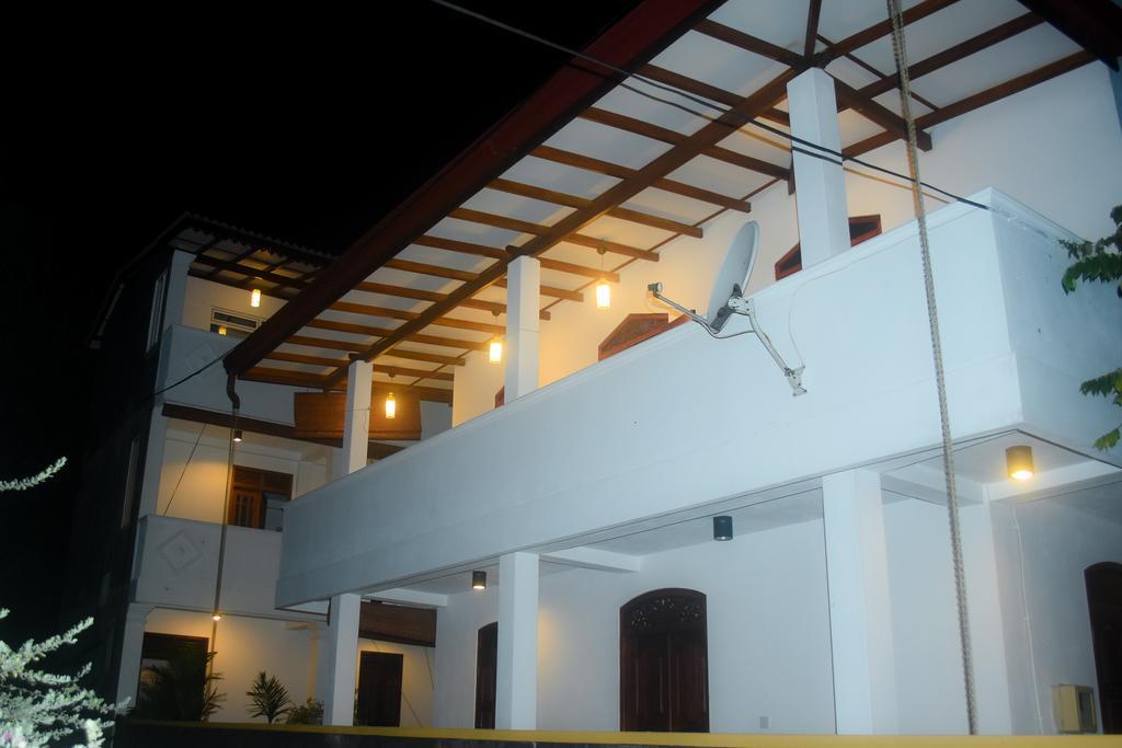 Villa Mihindi Hikkaduwa Εξωτερικό φωτογραφία